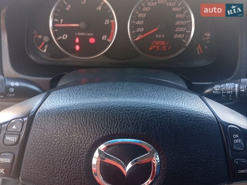 Універсал Mazda 6 2002 в Сваляві