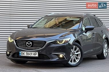 Универсал Mazda 6 2015 в Ровно
