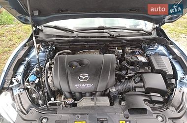 Седан Mazda 6 2014 в Луцьку