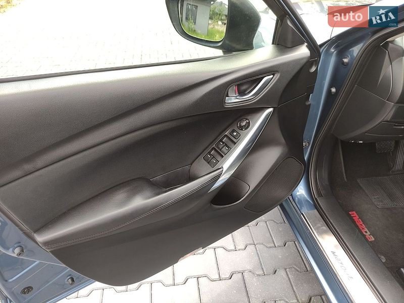 Седан Mazda 6 2014 в Луцьку