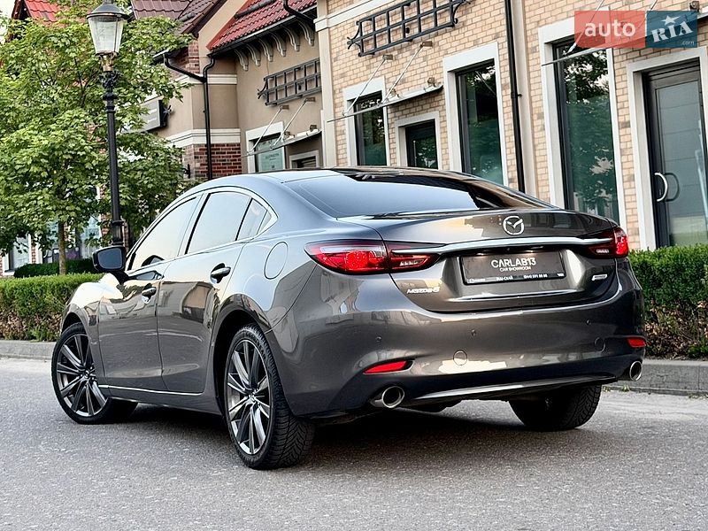 Седан Mazda 6 2018 в Киеве