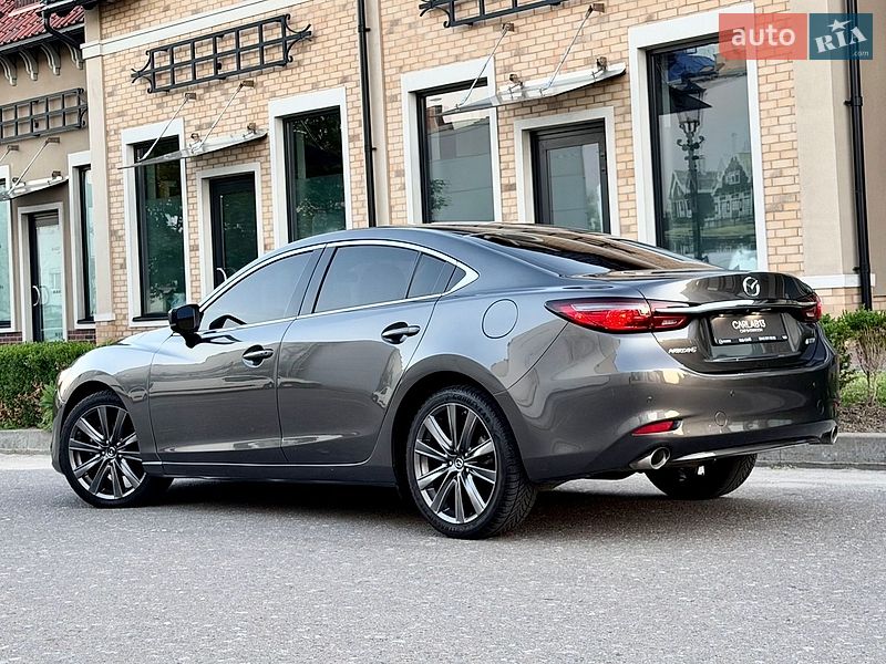 Седан Mazda 6 2018 в Киеве