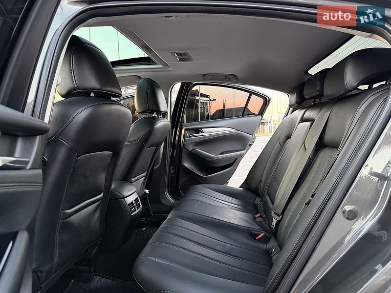 Седан Mazda 6 2018 в Киеве