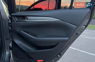 Седан Mazda 6 2018 в Киеве