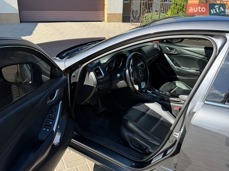 Седан Mazda 6 2014 в Полтаве