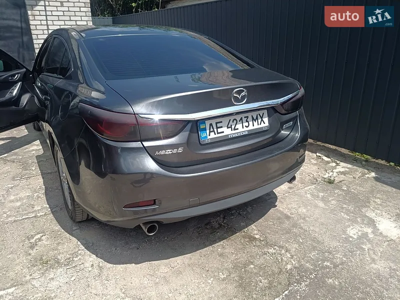 Mazda 6