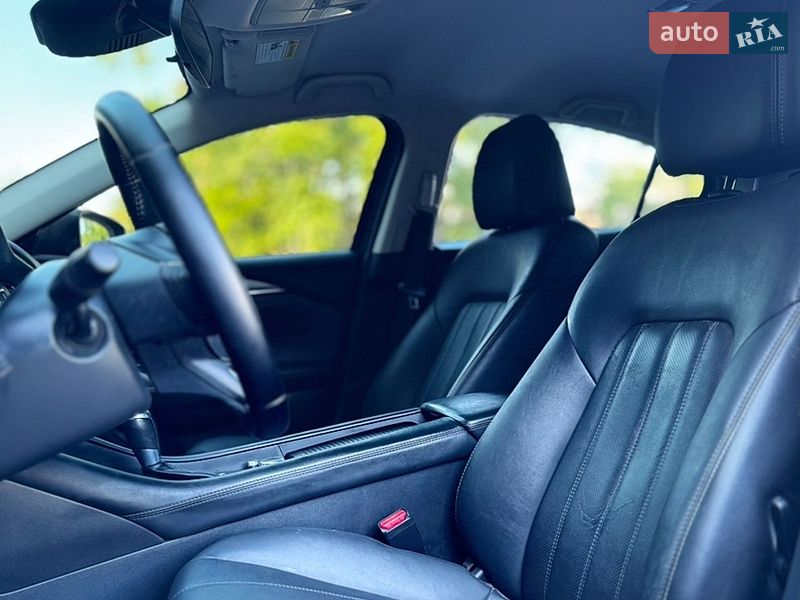 Седан Mazda 6 2018 в Николаеве