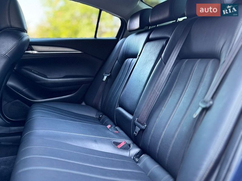 Седан Mazda 6 2018 в Николаеве