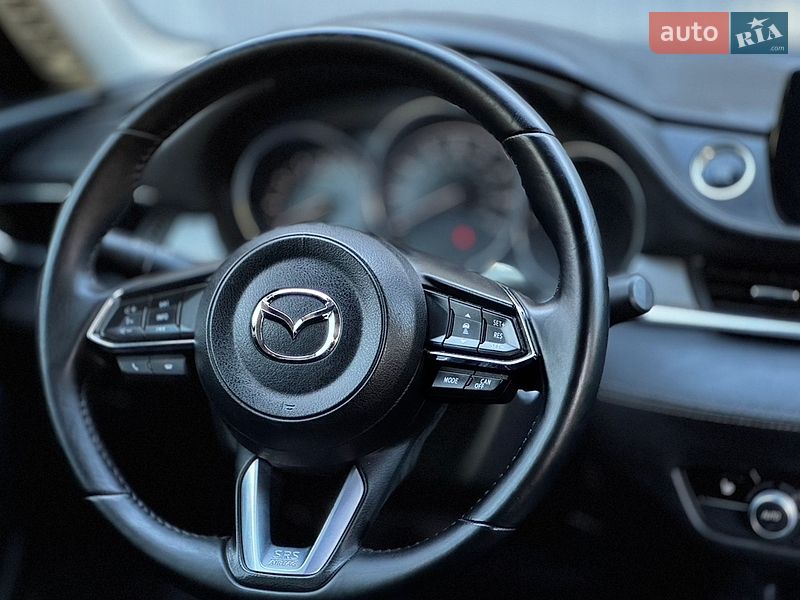 Седан Mazda 6 2018 в Николаеве