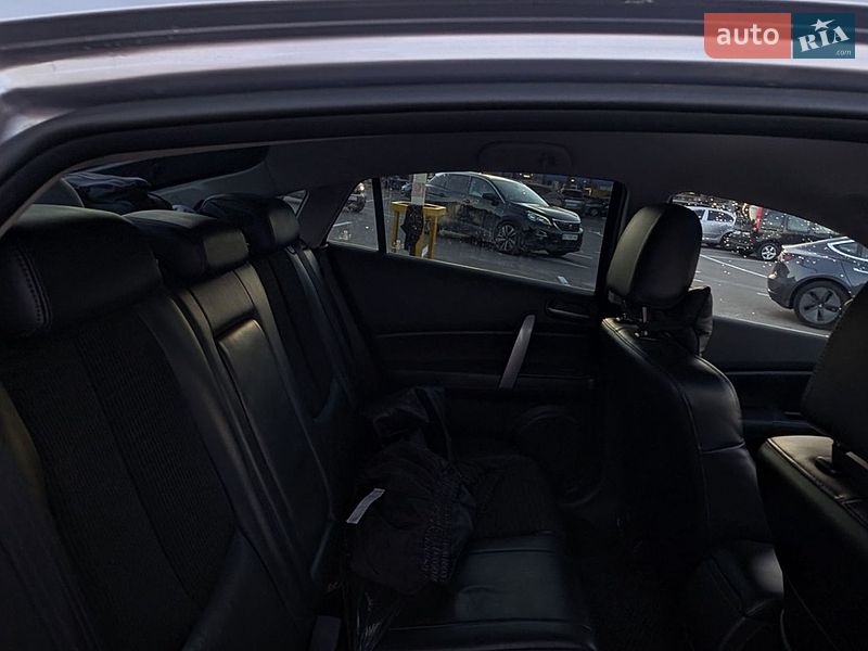 Седан Mazda 6 2008 в Городке