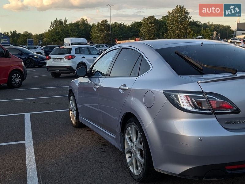 Седан Mazda 6 2008 в Городке