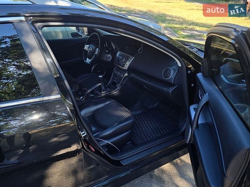 Универсал Mazda 6 2009 в Николаеве