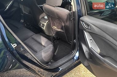 Седан Mazda 6 2016 в Старом Самборе