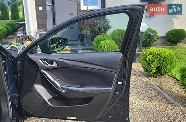 Седан Mazda 6 2016 в Старом Самборе