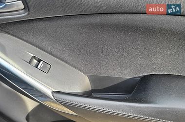 Седан Mazda 6 2016 в Старом Самборе