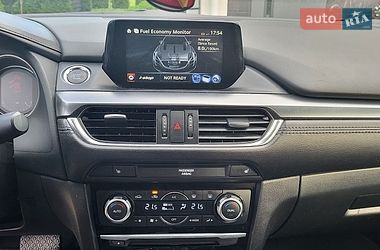 Седан Mazda 6 2016 в Старом Самборе