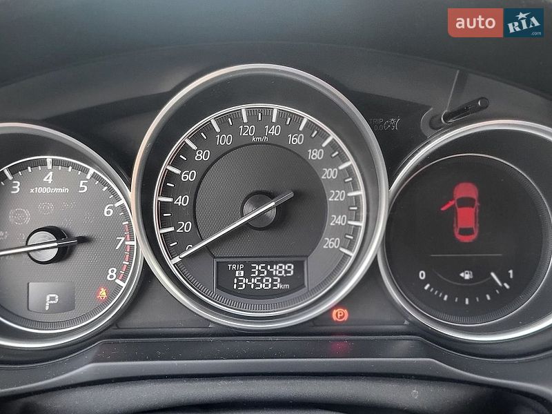 Седан Mazda 6 2016 в Старом Самборе