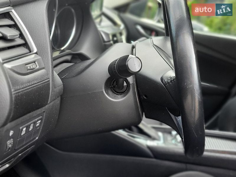 Седан Mazda 6 2016 в Старом Самборе