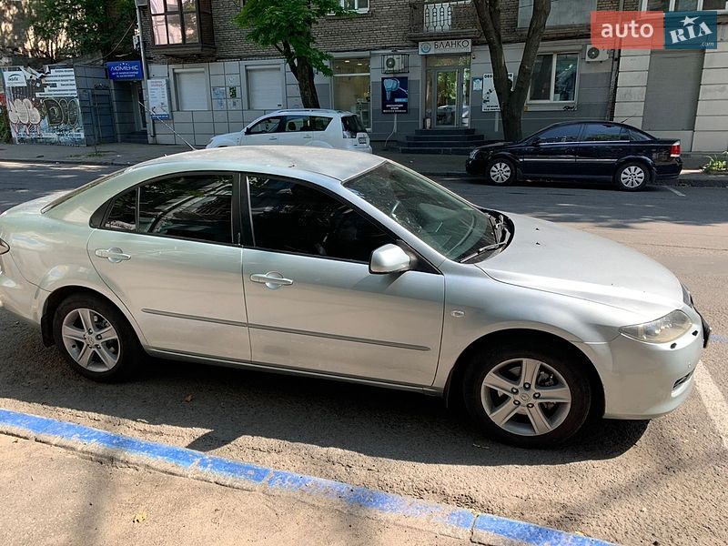 Лифтбек Mazda 6 2007 в Днепре