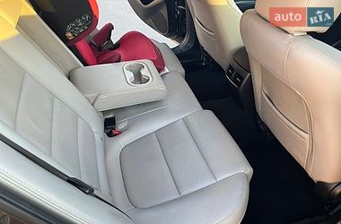 Седан Mazda 6 2017 в Киеве