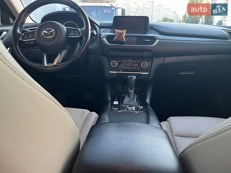 Седан Mazda 6 2017 в Киеве