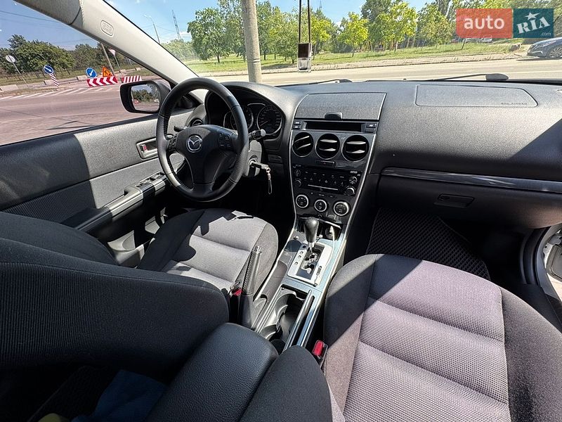 Лифтбек Mazda 6 2007 в Днепре