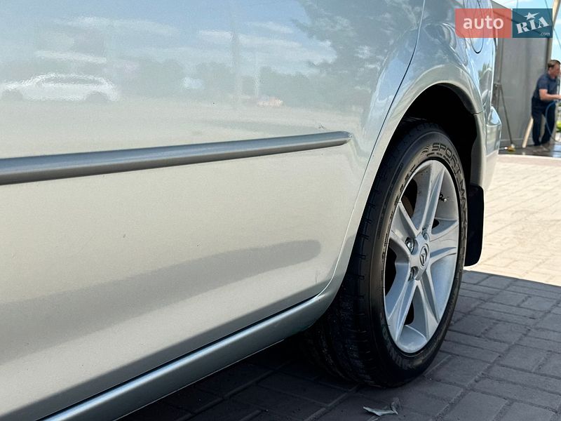 Лифтбек Mazda 6 2007 в Днепре