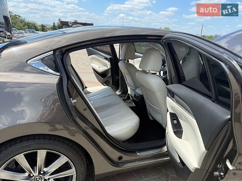 Седан Mazda 6 2018 в Харкові