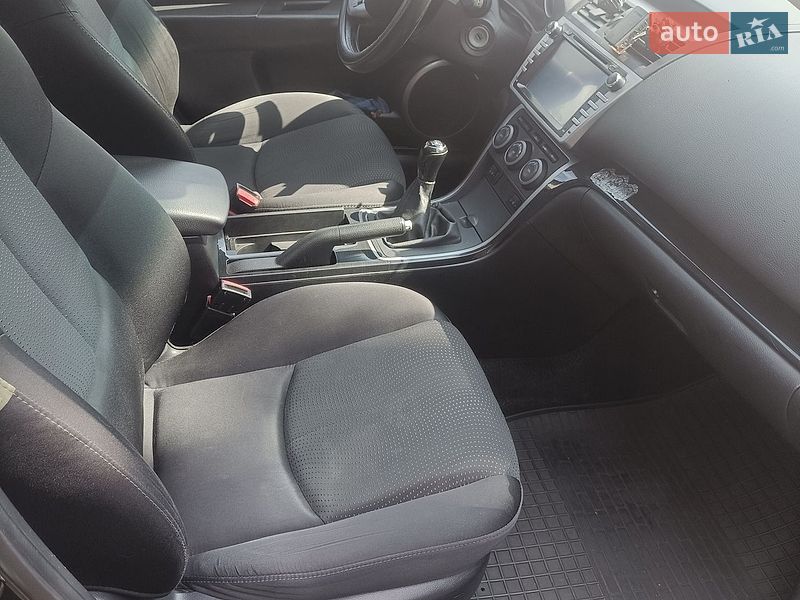 Седан Mazda 6 2008 в Киеве