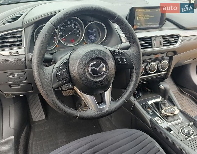 Седан Mazda 6 2015 в Компаніївці