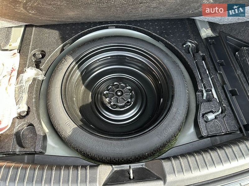Седан Mazda 6 2016 в Павлограді