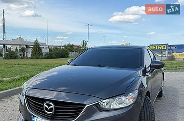 Седан Mazda 6 2015 в Зміїві