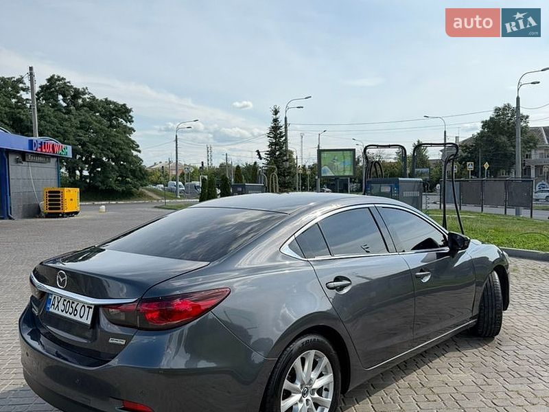 Седан Mazda 6 2015 в Зміїві