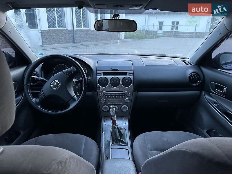Седан Mazda 6 2003 в Яворові