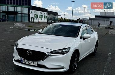 Mazda 6  2020