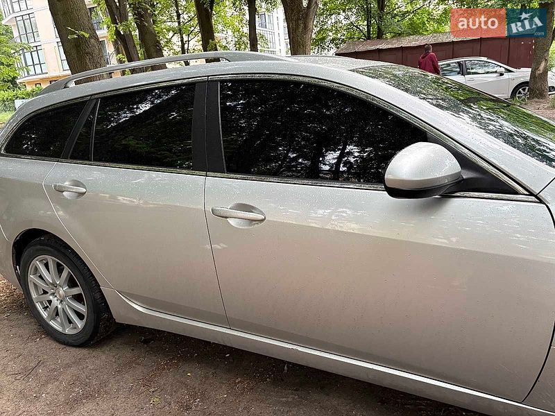 Универсал Mazda 6 2010 в Великих Мостах