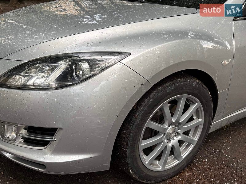 Универсал Mazda 6 2010 в Великих Мостах