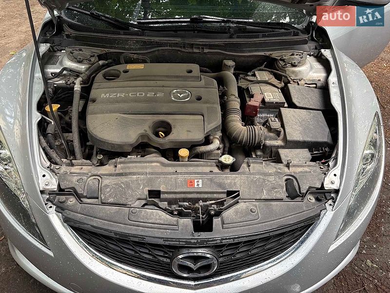 Универсал Mazda 6 2010 в Великих Мостах