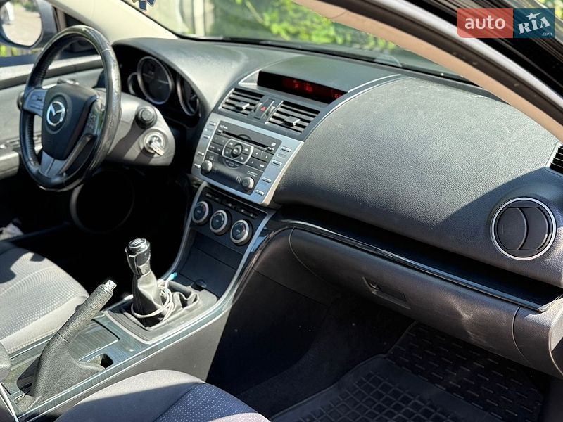 Универсал Mazda 6 2008 в Киеве