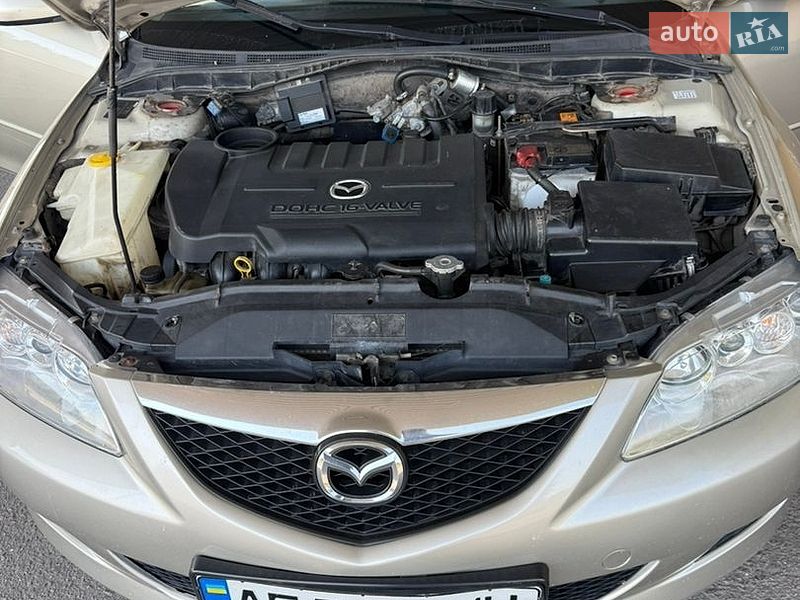 Седан Mazda 6 2005 в Днепре