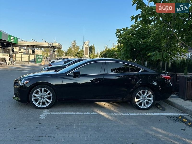 Седан Mazda 6 2017 в Черновцах