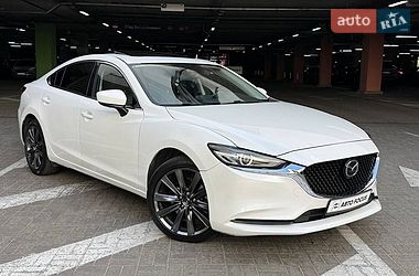 Mazda 6  2020