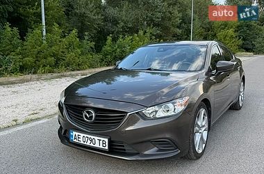 Седан Mazda 6 2016 в Днепре
