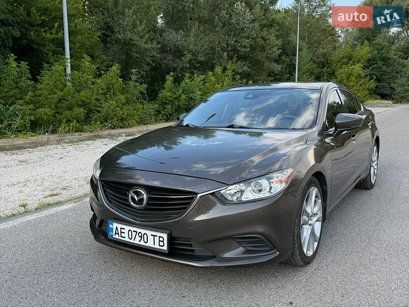 Седан Mazda 6 2016 в Днепре
