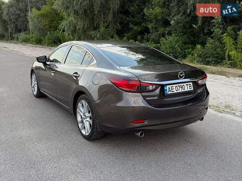 Седан Mazda 6 2016 в Днепре