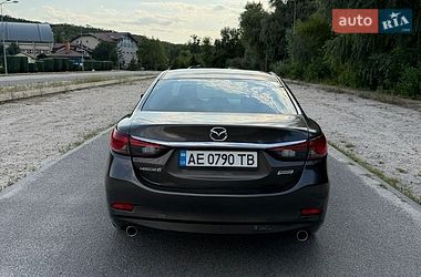 Седан Mazda 6 2016 в Днепре