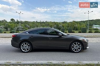 Седан Mazda 6 2016 в Днепре