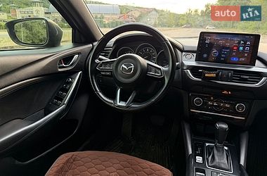 Седан Mazda 6 2016 в Днепре