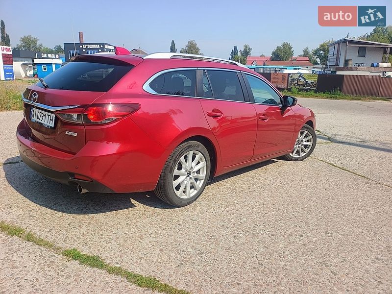 Универсал Mazda 6 2014 в Барышевке
