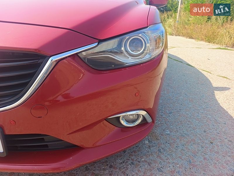 Универсал Mazda 6 2014 в Барышевке
